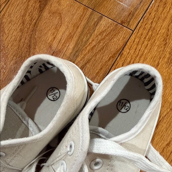 Kids White Canvas Sneakers - Picture 2 of 2